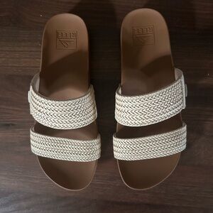Reef women’s sandal size 7 “new w/o tags”